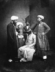 Parsis à Bombay, vers 1870